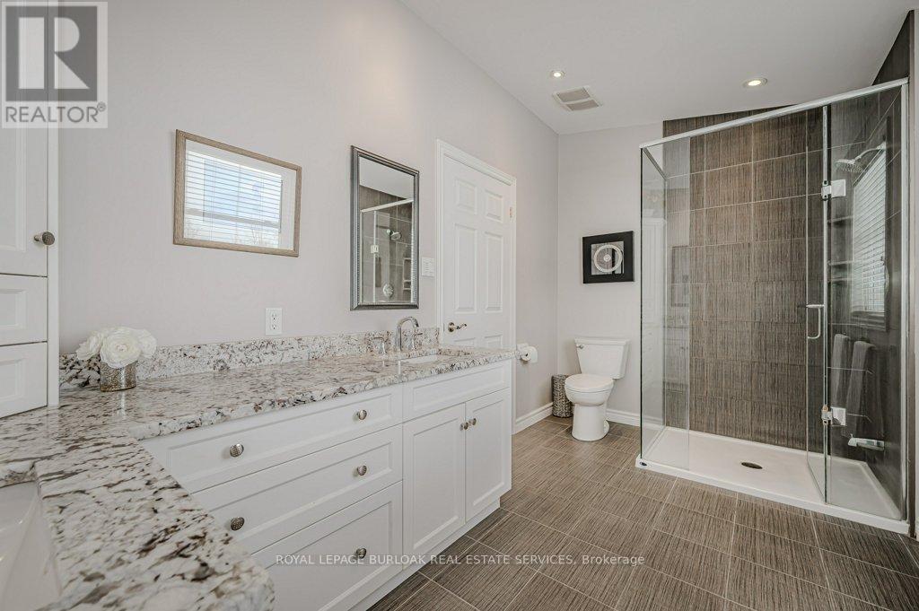 Photo 16 of 1778 Old Waterdown Road, Burlington ON