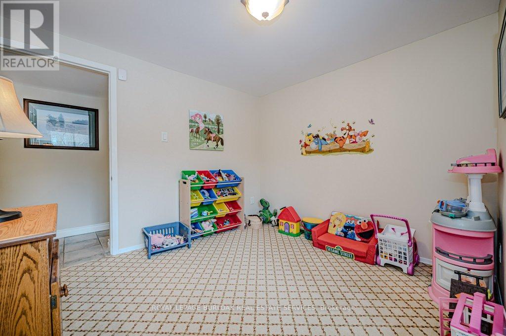 Photo 31 of 1778 Old Waterdown Road, Burlington ON