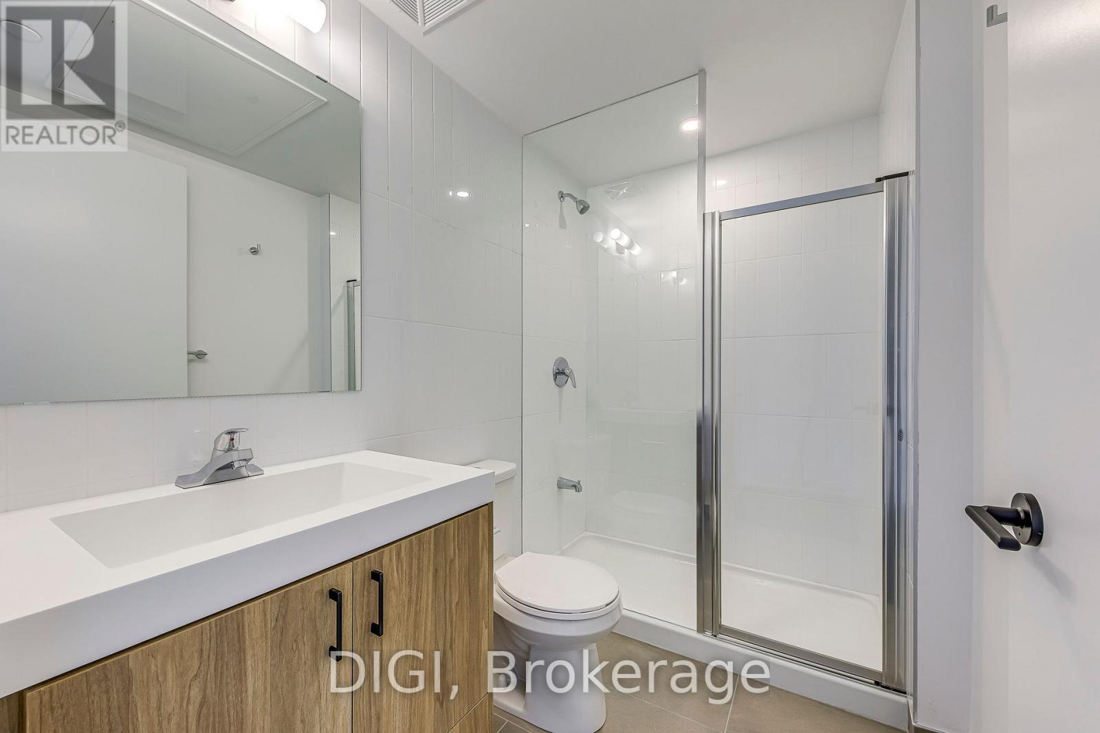 Photo 3 of 3010 185 Enfield Place, Mississauga ON