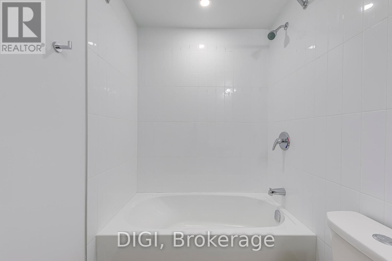 Photo 30 of 3010 185 Enfield Place, Mississauga ON