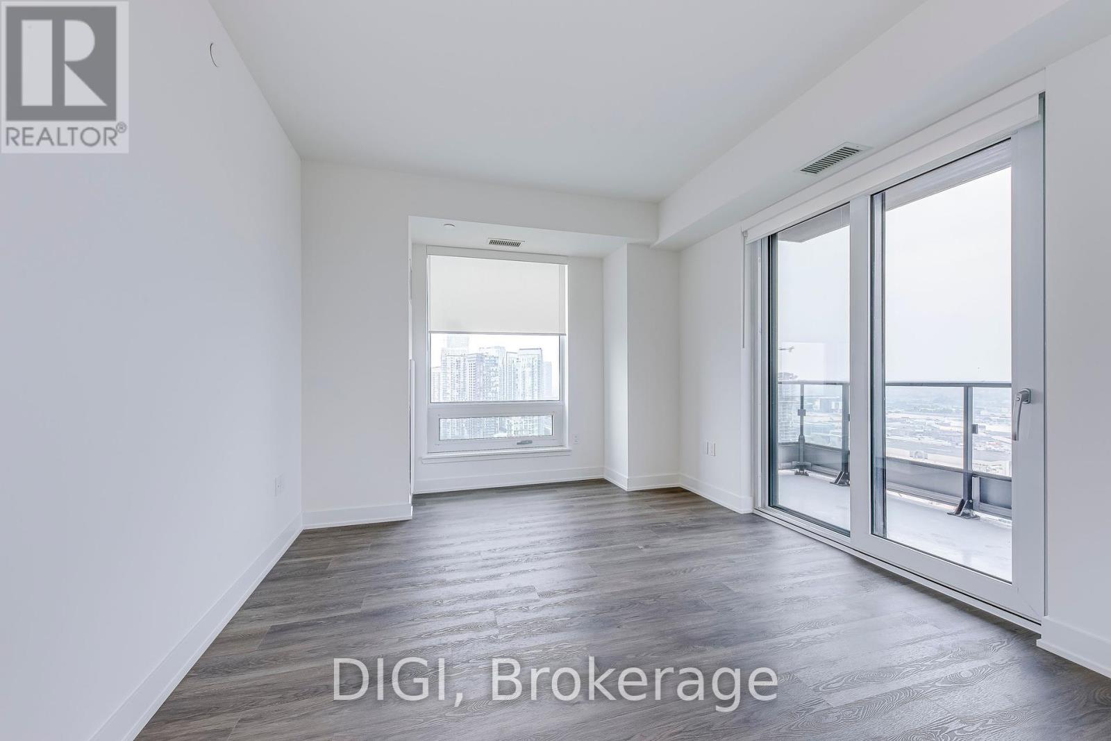 Photo 12 of 3010 185 Enfield Place, Mississauga ON