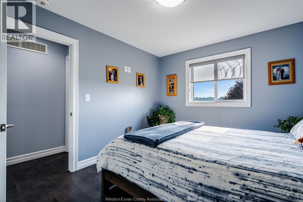 Photo 20 of 113 Golfview, Kingsville ON