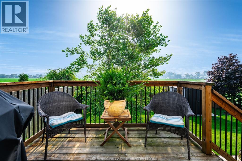 Photo 38 of 113 Golfview, Kingsville ON