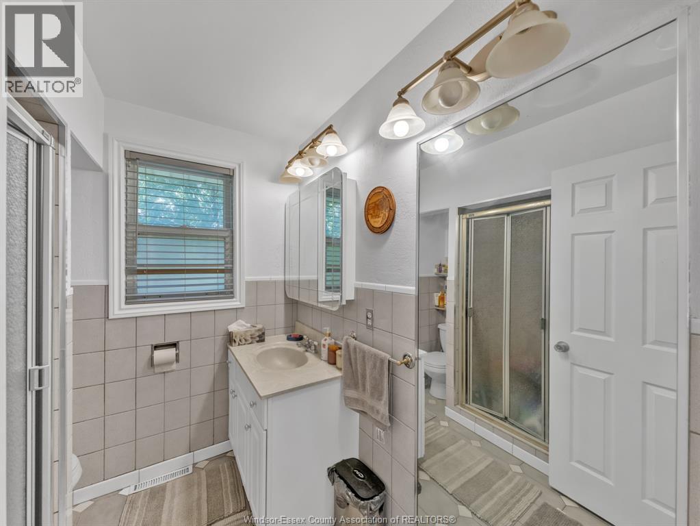 Photo 27 of 2690 Tourangeau Road, Windsor ON
