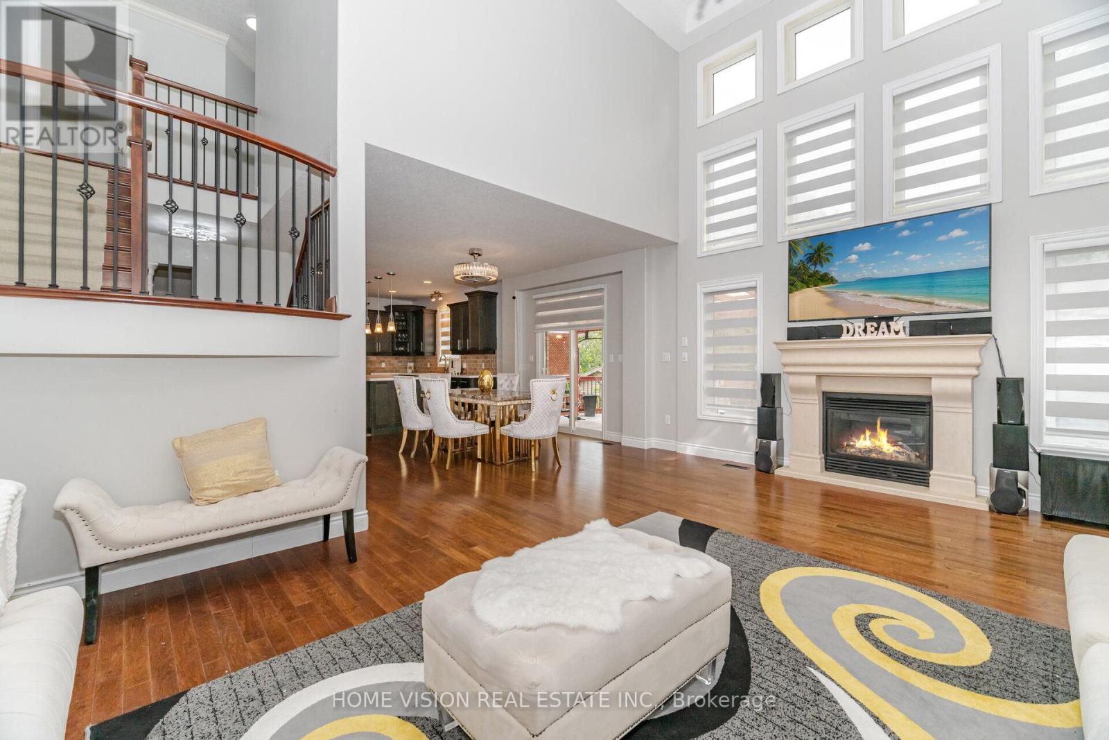 Photo 32 of 595 Firefly Drive S, London North ON