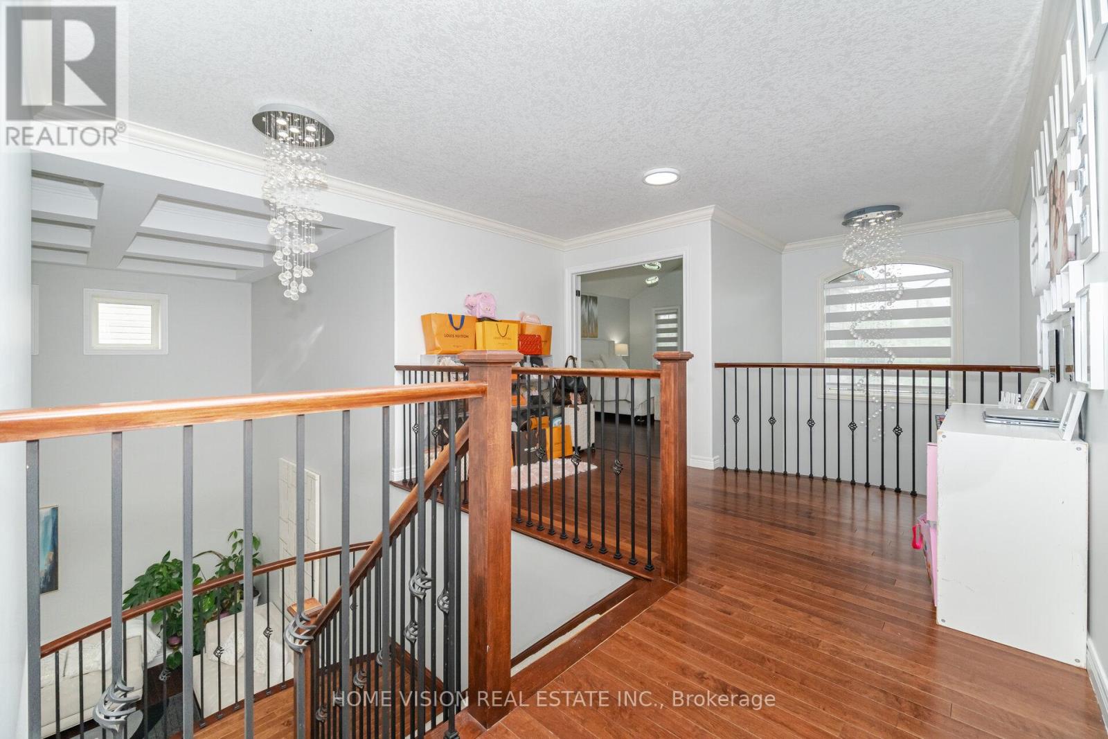 Photo 27 of 595 Firefly Drive S, London North ON