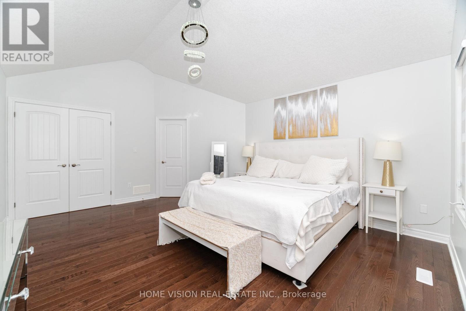 Photo 40 of 595 Firefly Drive S, London North ON