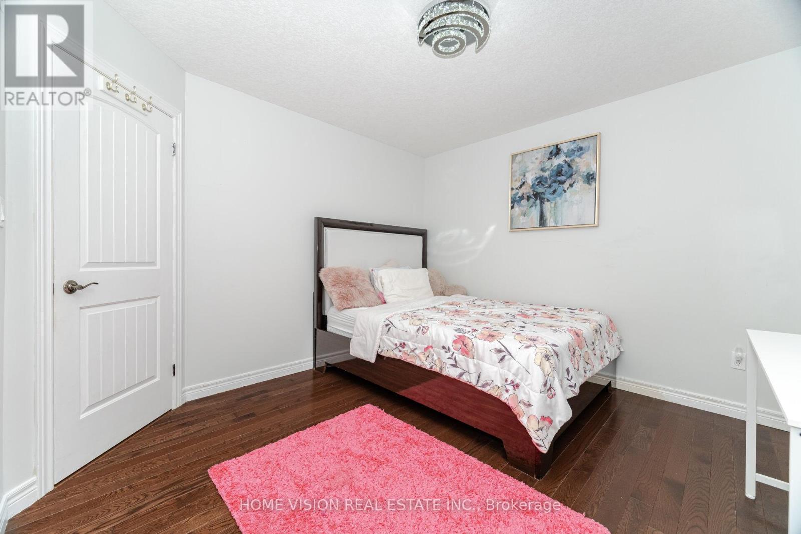 Photo 38 of 595 Firefly Drive S, London North ON