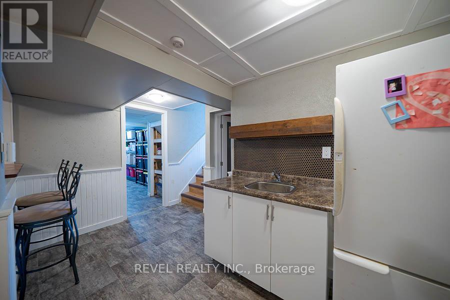 Photo 27 of 432 Manitoba Road, Woodstock ON