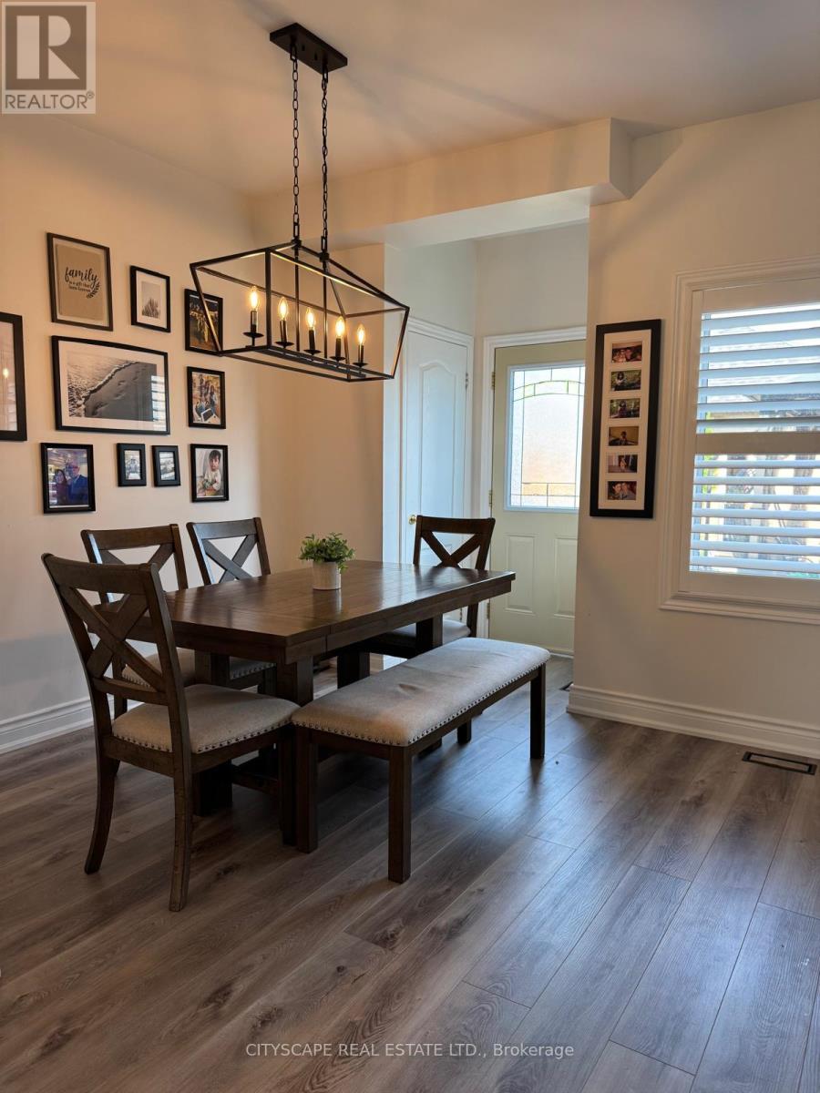 Photo 7 of 76 Easthampton Road, Hamilton ON