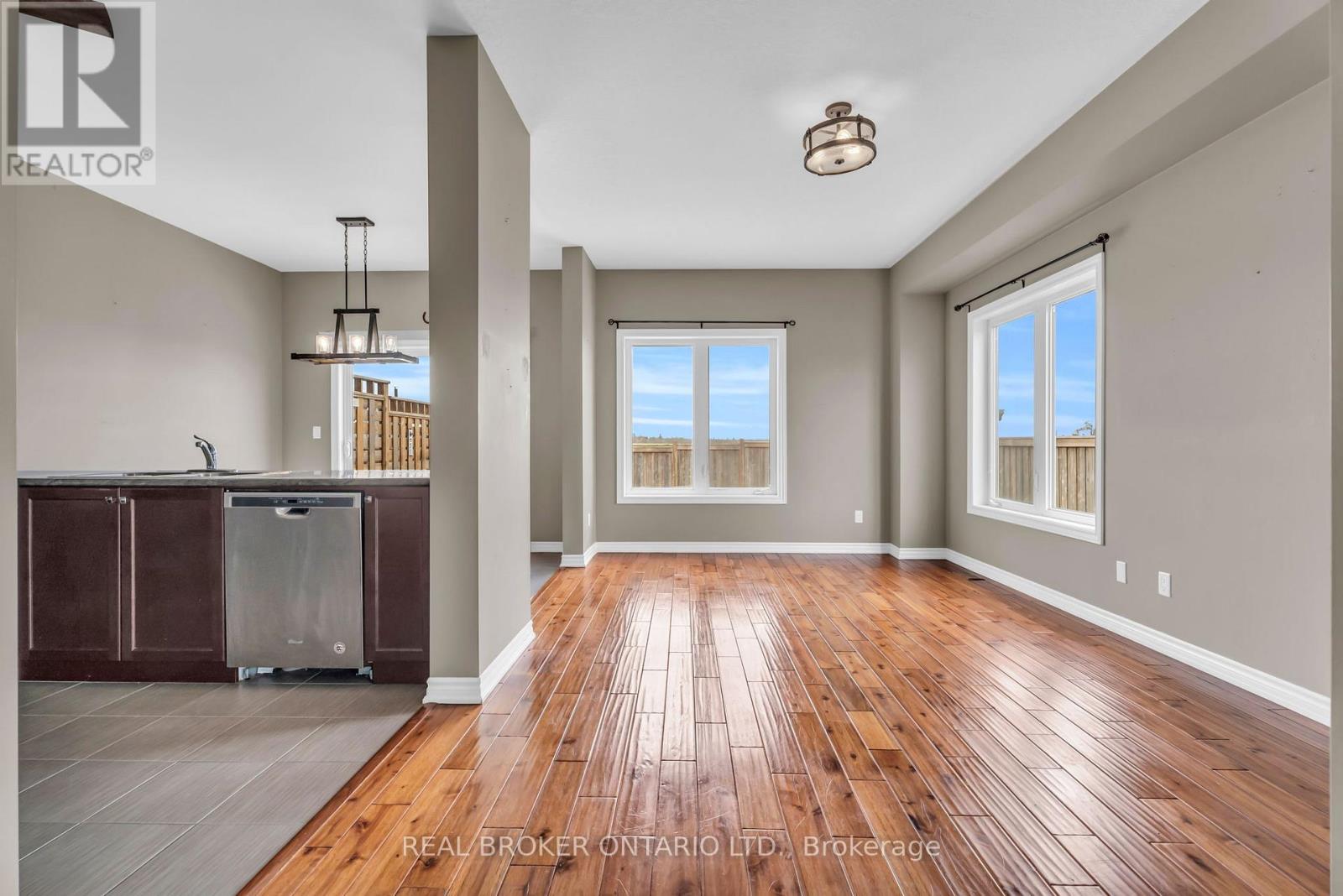 Photo 7 of 107 Courtney Street, Centre Wellington ON