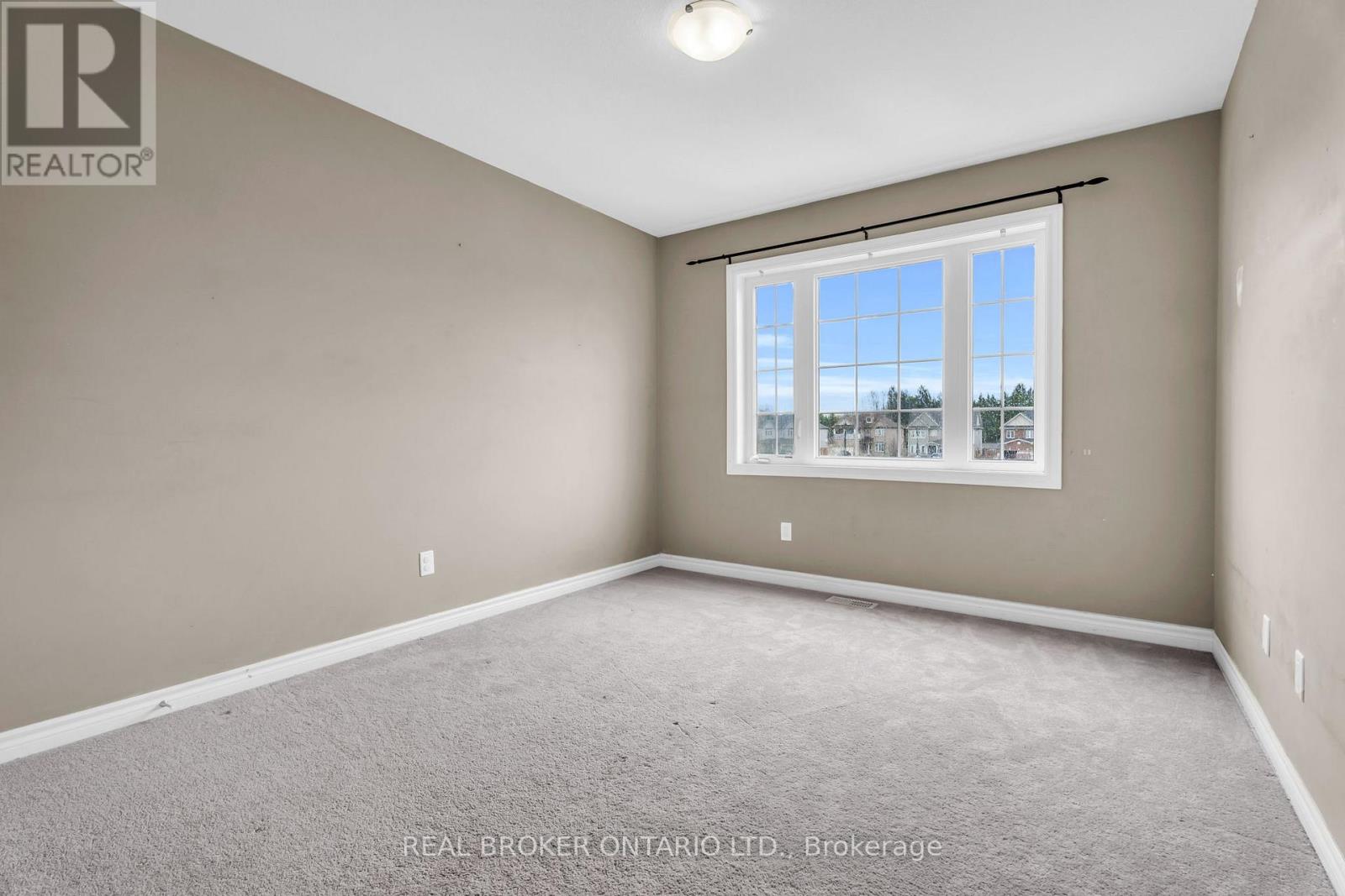 Photo 20 of 107 Courtney Street, Centre Wellington ON