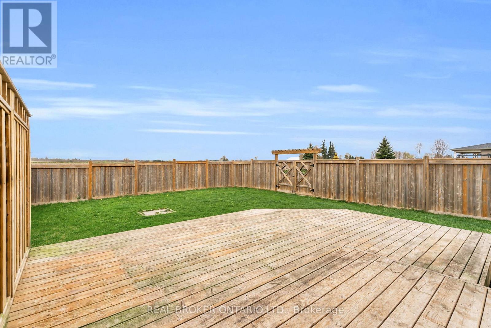 Photo 23 of 107 Courtney Street, Centre Wellington ON