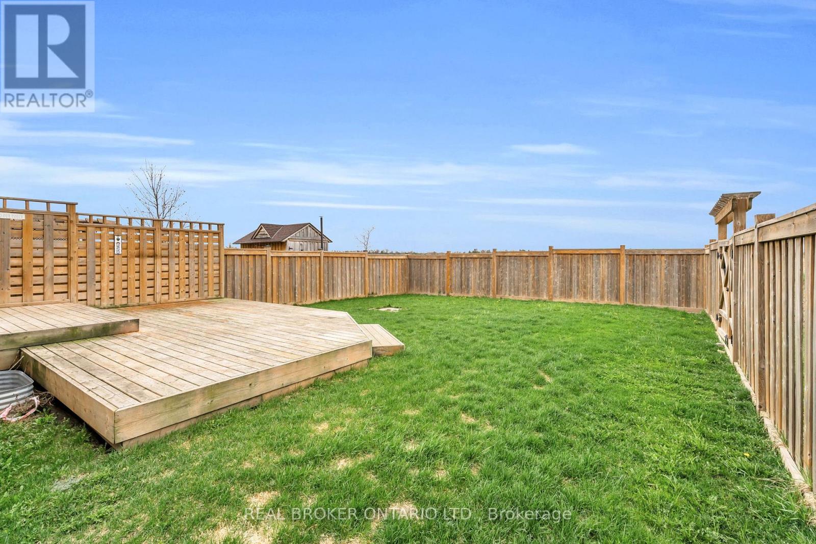 Photo 18 of 107 Courtney Street, Centre Wellington ON