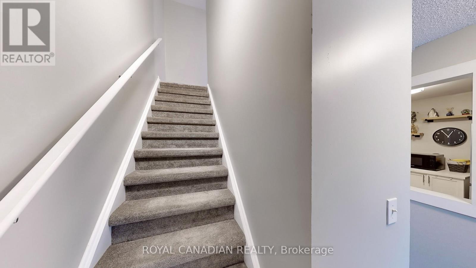 Photo 12 of 119 100 Quigley Road, Hamilton ON