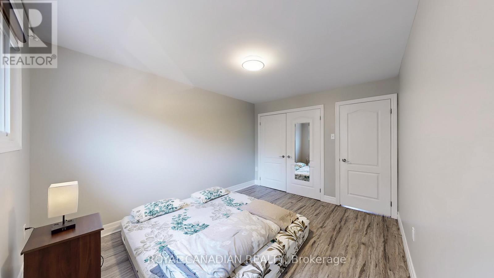 Photo 14 of 119 100 Quigley Road, Hamilton ON