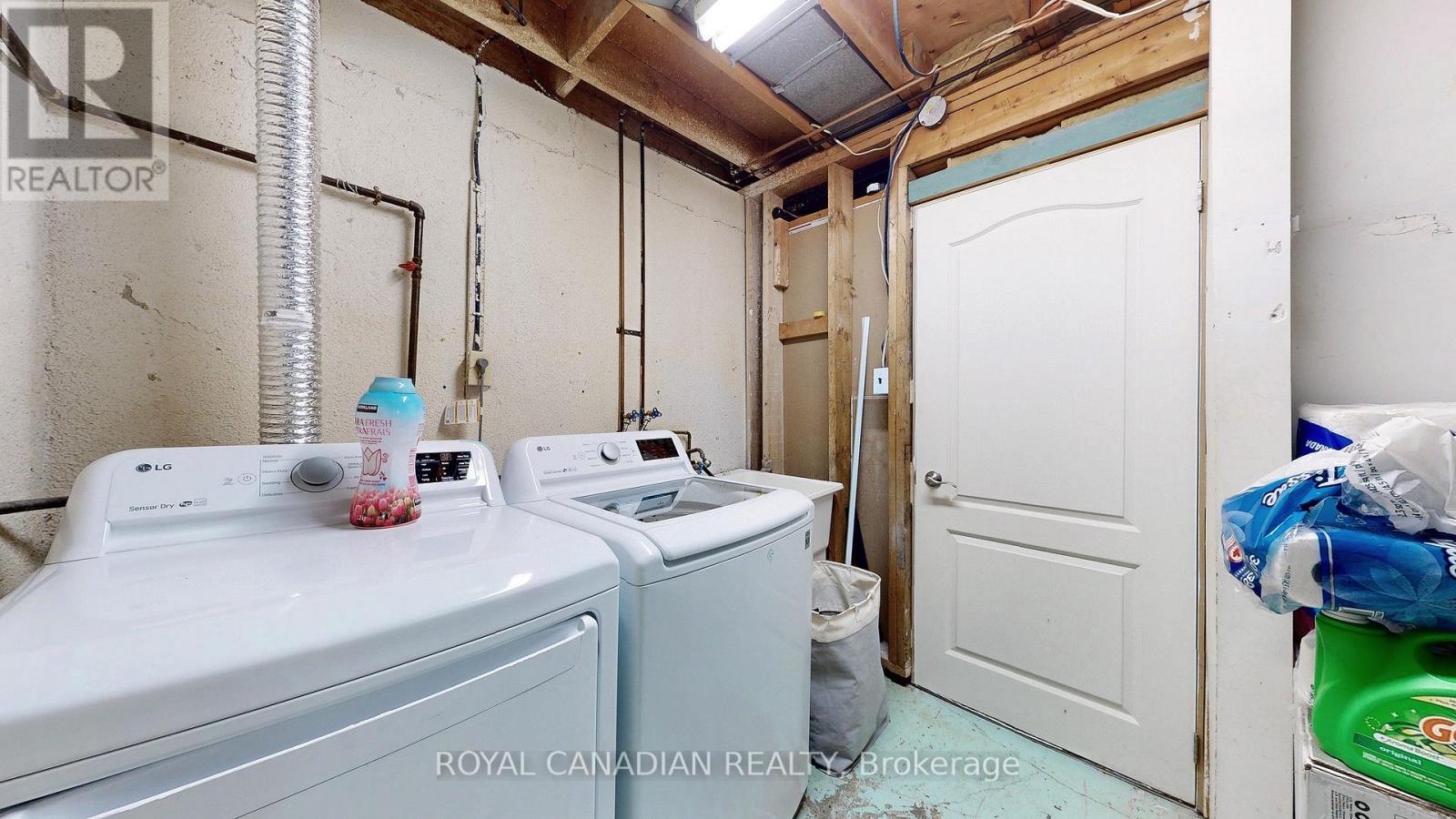 Photo 27 of 119 100 Quigley Road, Hamilton ON