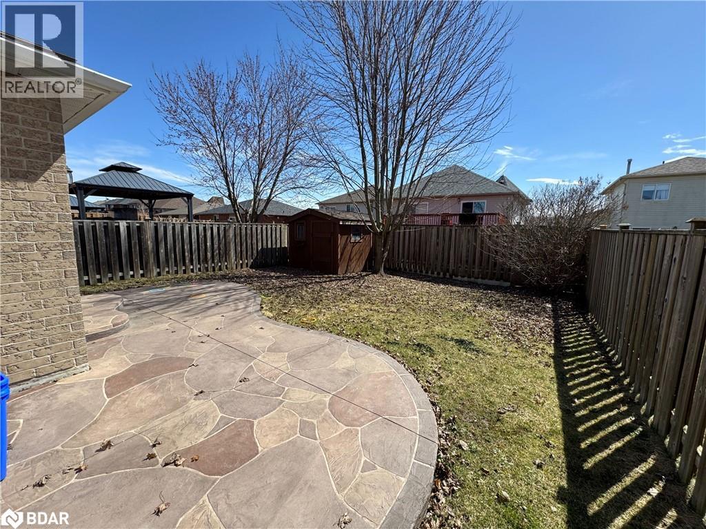 Photo 30 of 49 Catherine Drive, Barrie ON