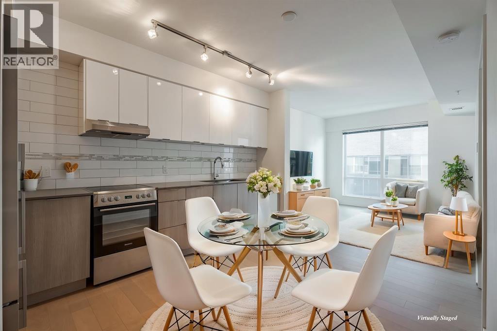 Single Family House for Sale in    Avenue SW Downtown Commercial Core Calgary 