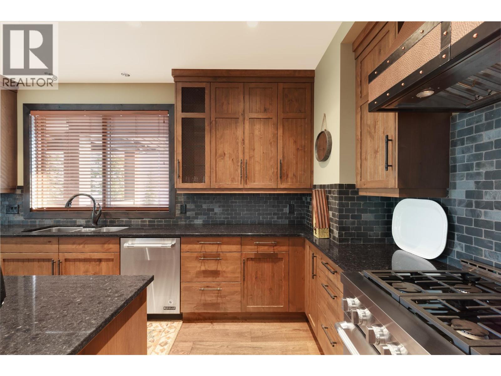 310 Moonshine Crescent Unit# Lot 13, Big White