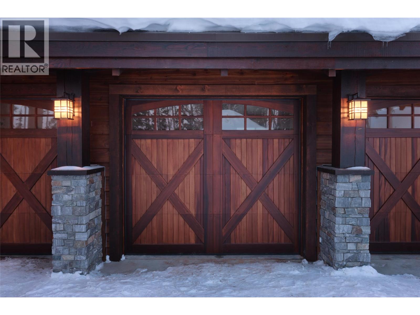 310 Moonshine Crescent Unit# Lot 13, Big White