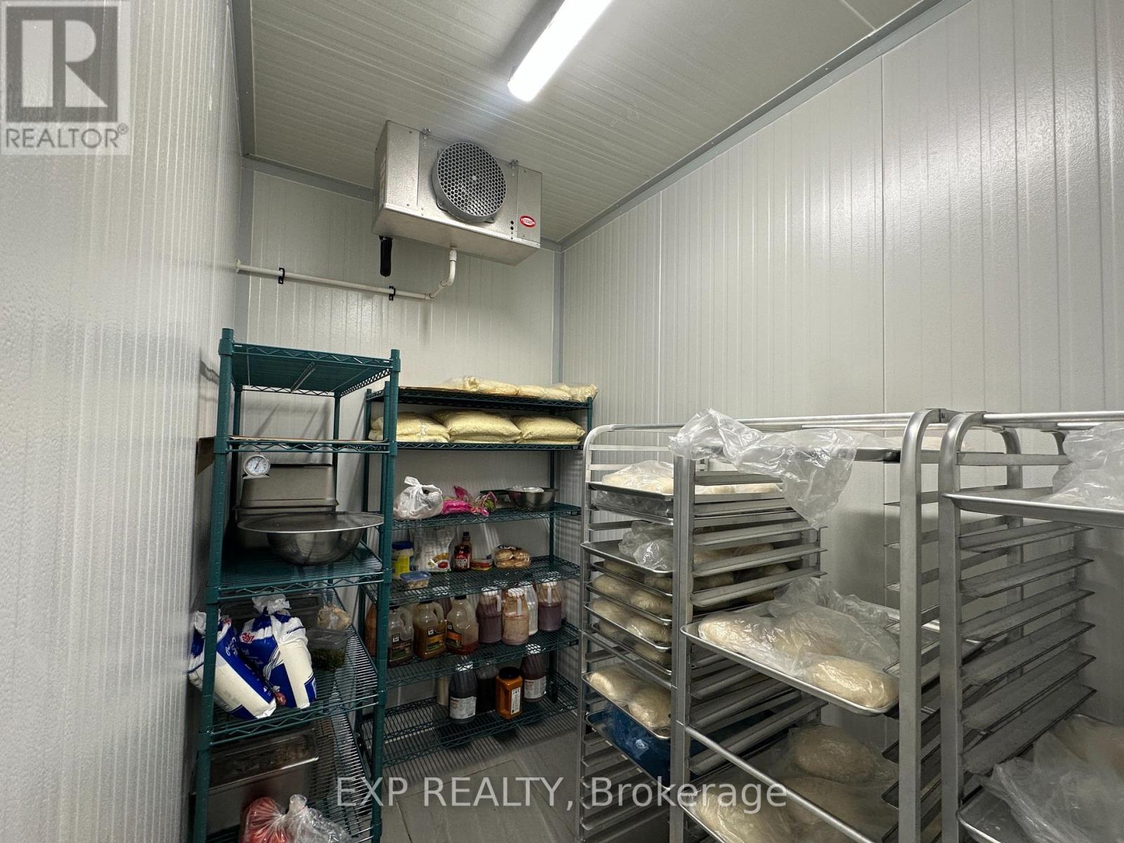 Photo 7 of 11 2136 Kains Road Road, London South ON