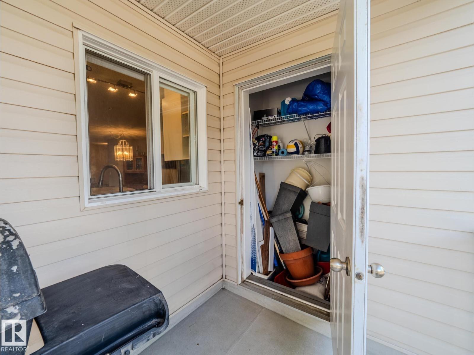 Photo 7 of 2216 11214 80 St Nw, Edmonton AB