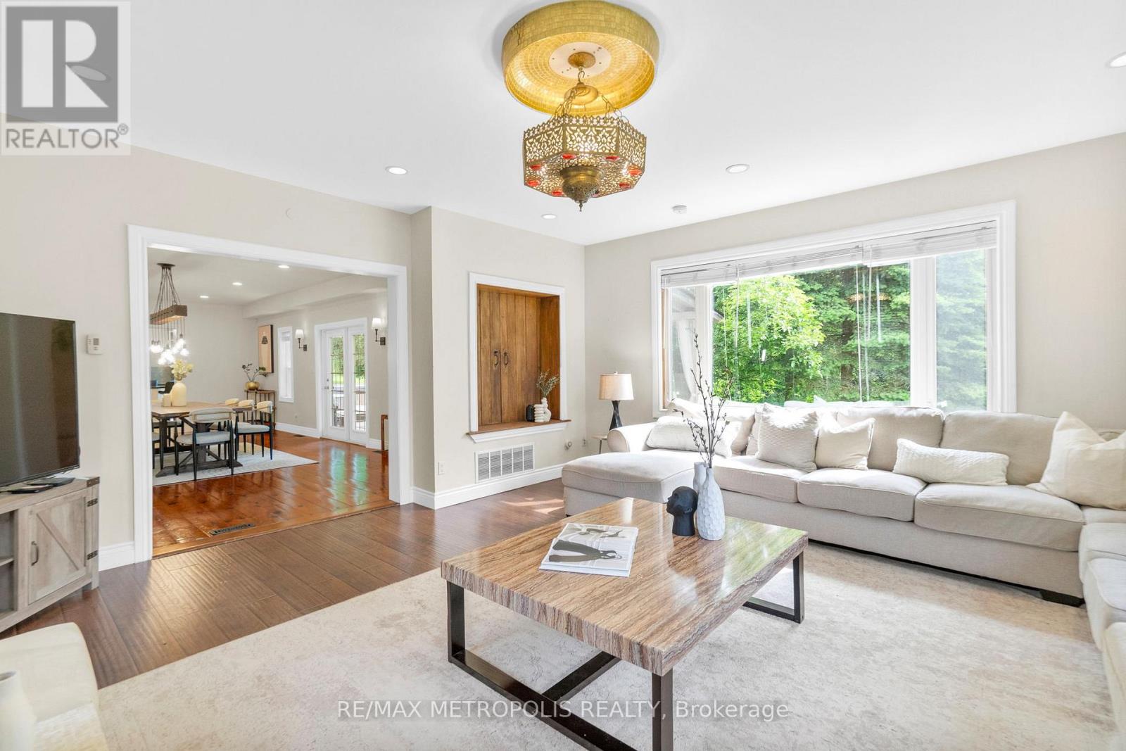 Photo 10 of 14537 Woodbine Avenue, Whitchurchstouffville ON