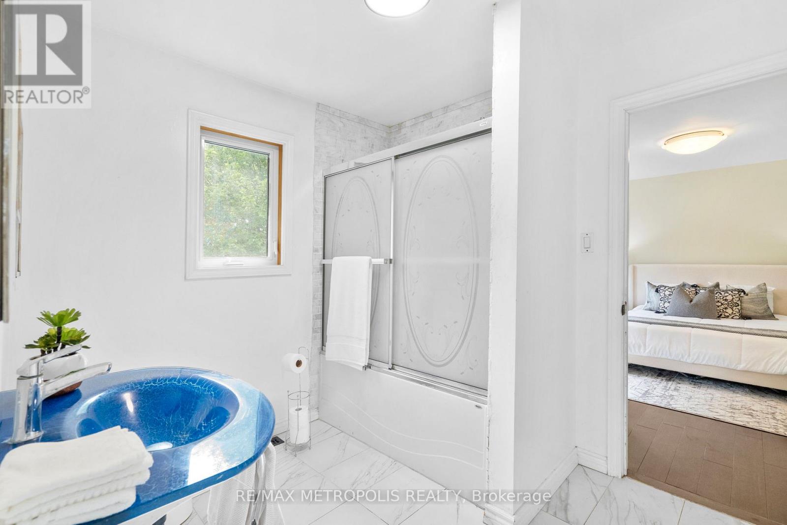 Photo 30 of 14537 Woodbine Avenue, Whitchurchstouffville ON