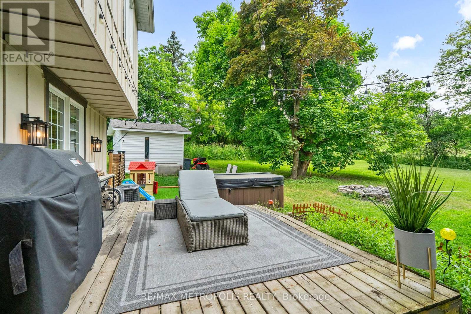 Photo 44 of 14537 Woodbine Avenue, Whitchurchstouffville ON