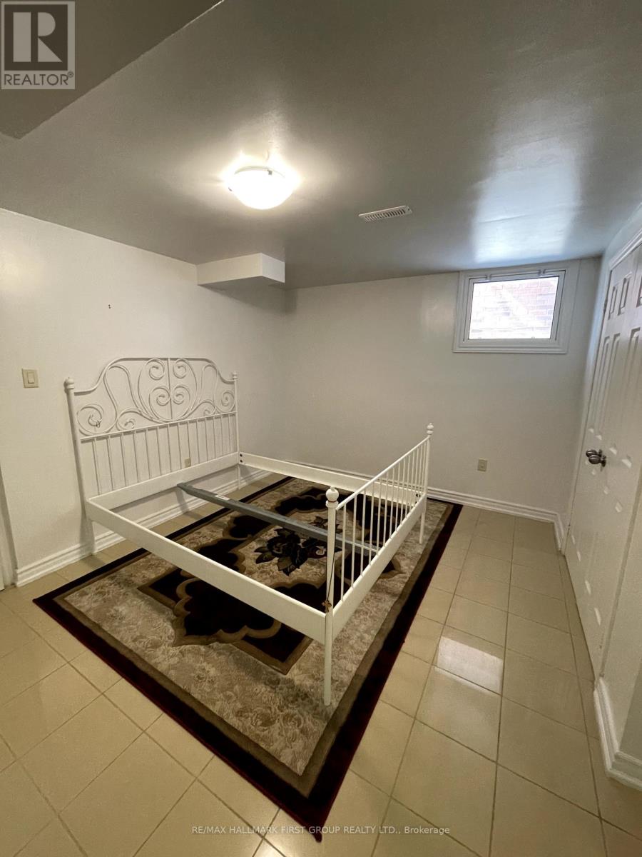 Photo 22 of Basement 181 Riverwalk Drive, Markham ON