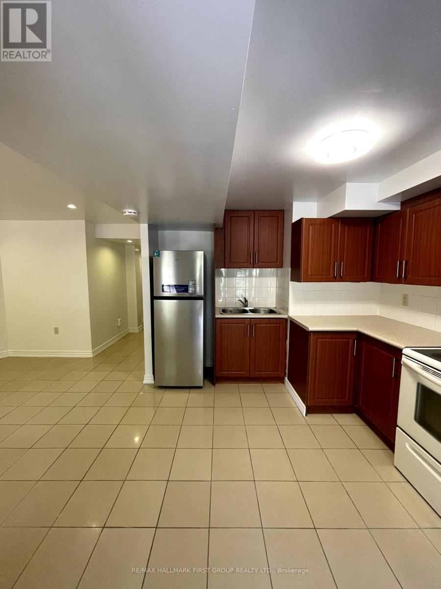 Photo 16 of Basement 181 Riverwalk Drive, Markham ON