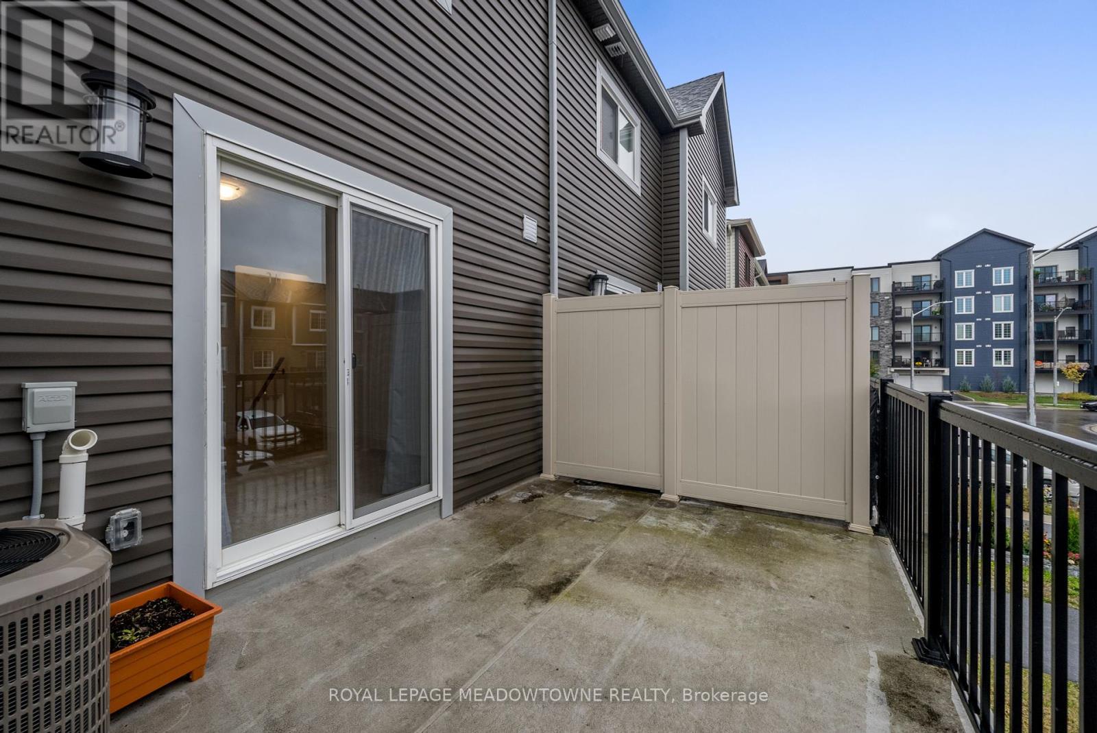 Photo 14 of 17 Andean Lane, Barrie ON