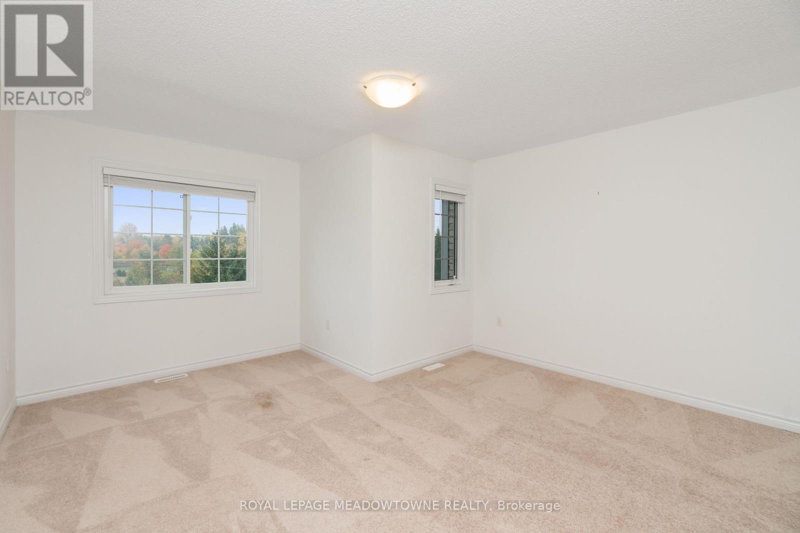 Photo 27 of 17 Andean Lane, Barrie ON