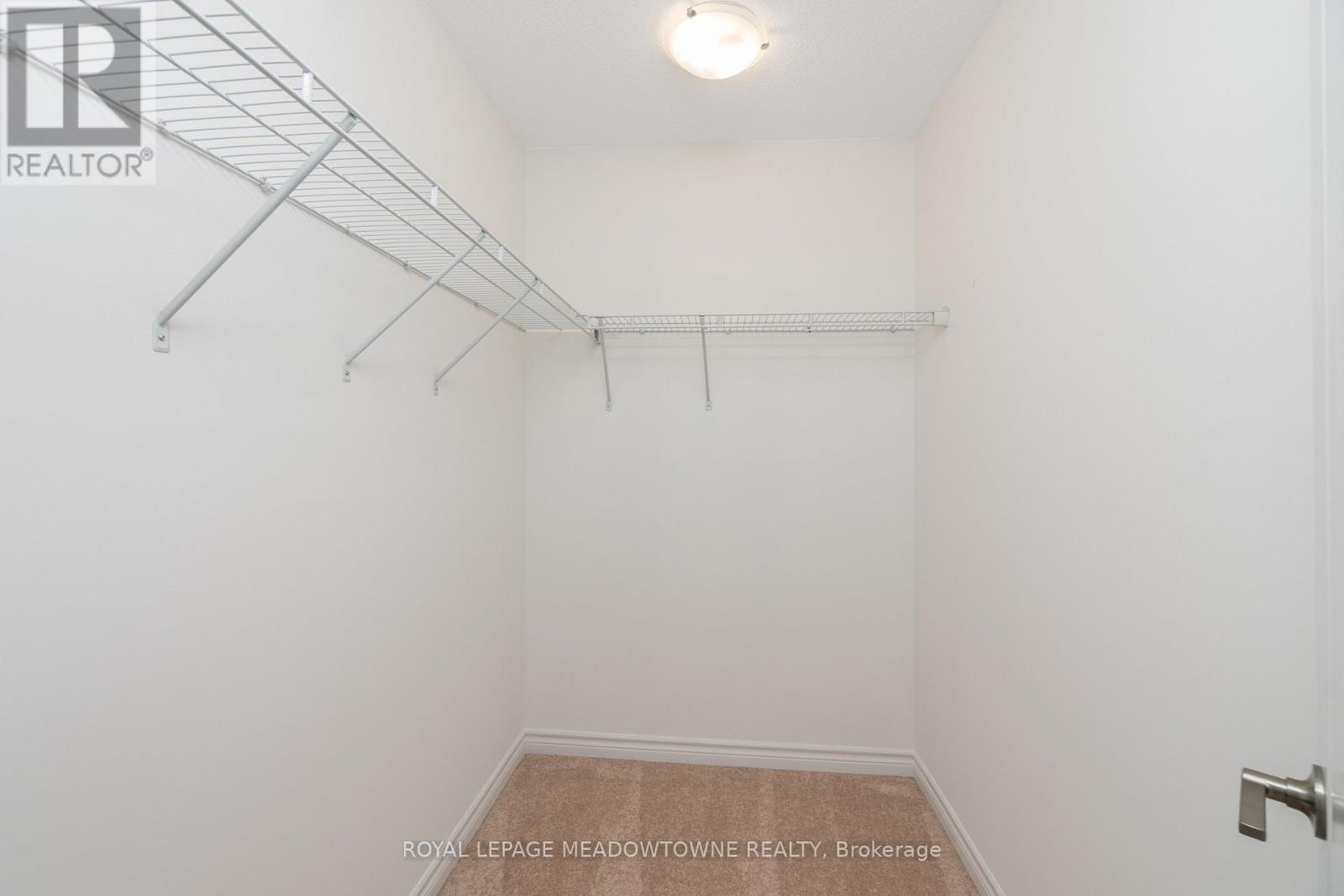 Photo 7 of 17 Andean Lane, Barrie ON
