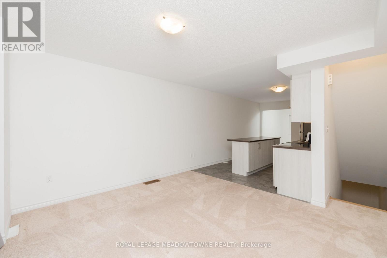Photo 29 of 17 Andean Lane, Barrie ON
