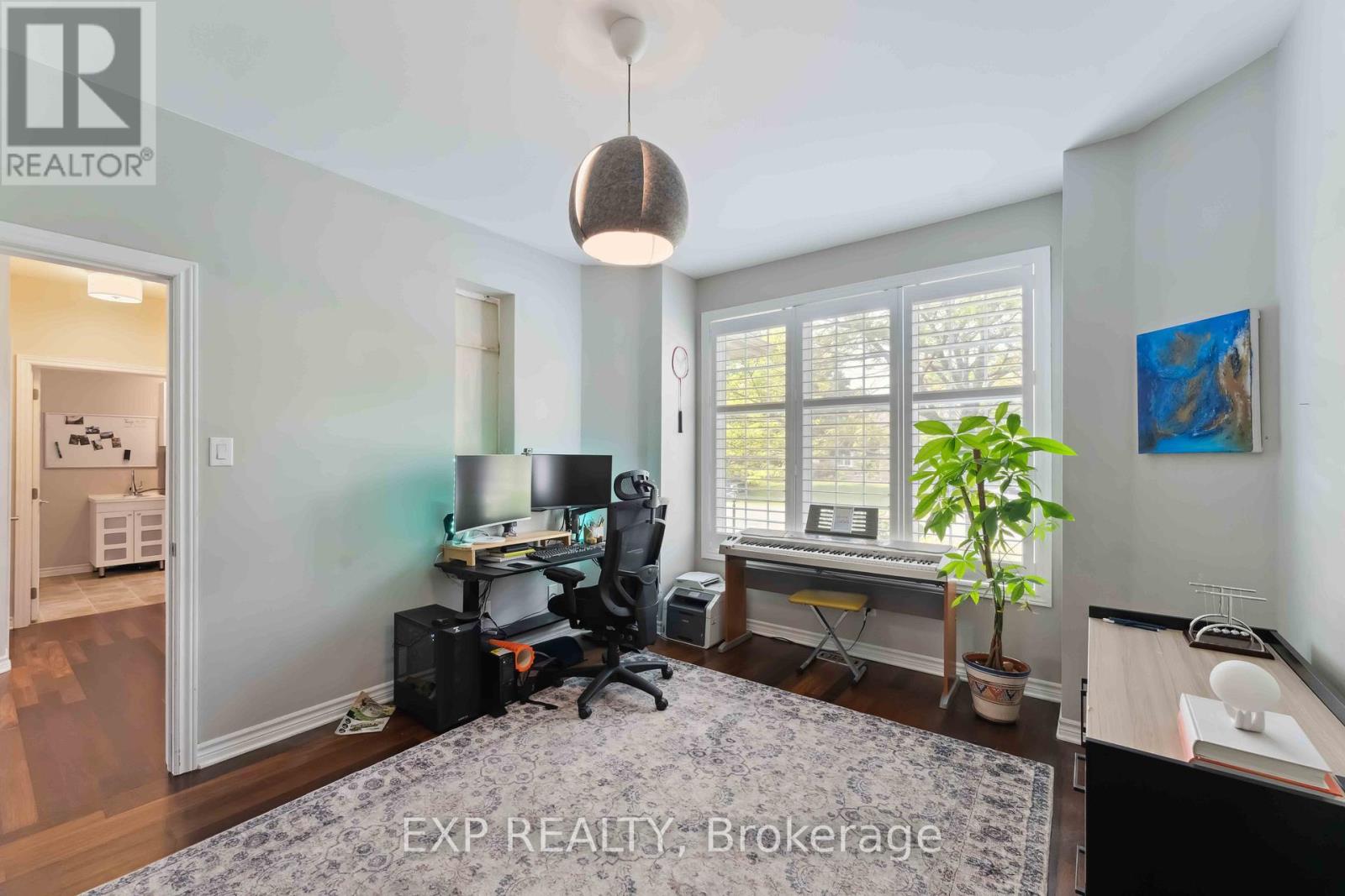 Photo 12 of 6925 Mary Anne Drive, Ottawa ON