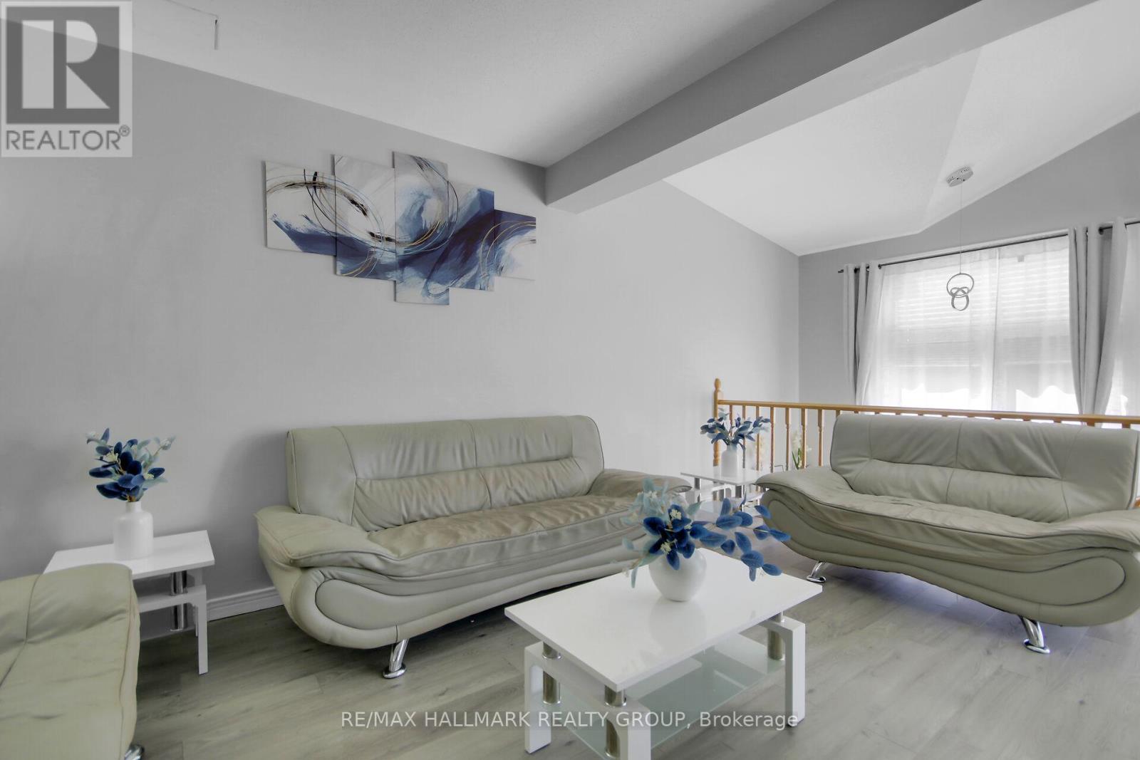 Photo 10 of 4320 Owl Valley Drive, Ottawa ON