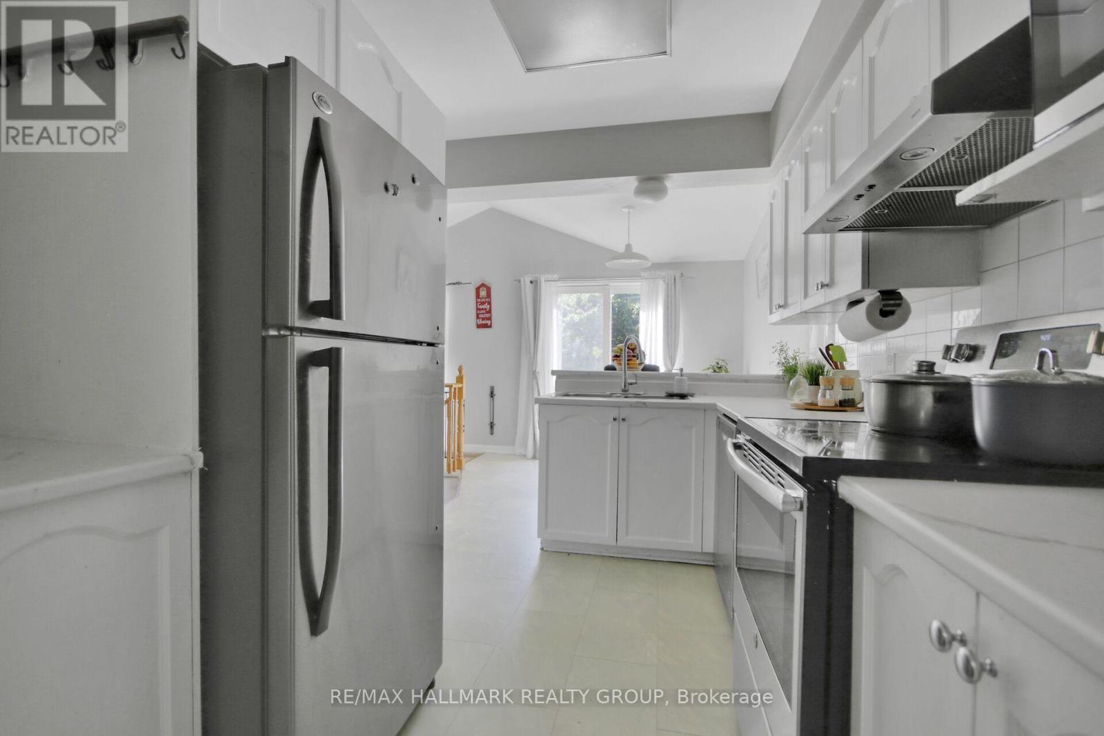 Photo 17 of 4320 Owl Valley Drive, Ottawa ON