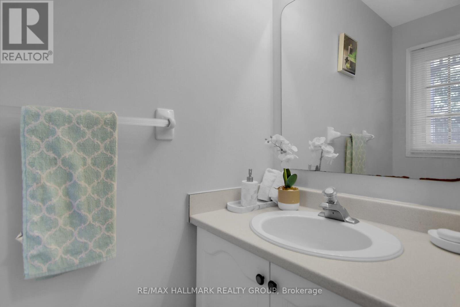 Photo 28 of 4320 Owl Valley Drive, Ottawa ON