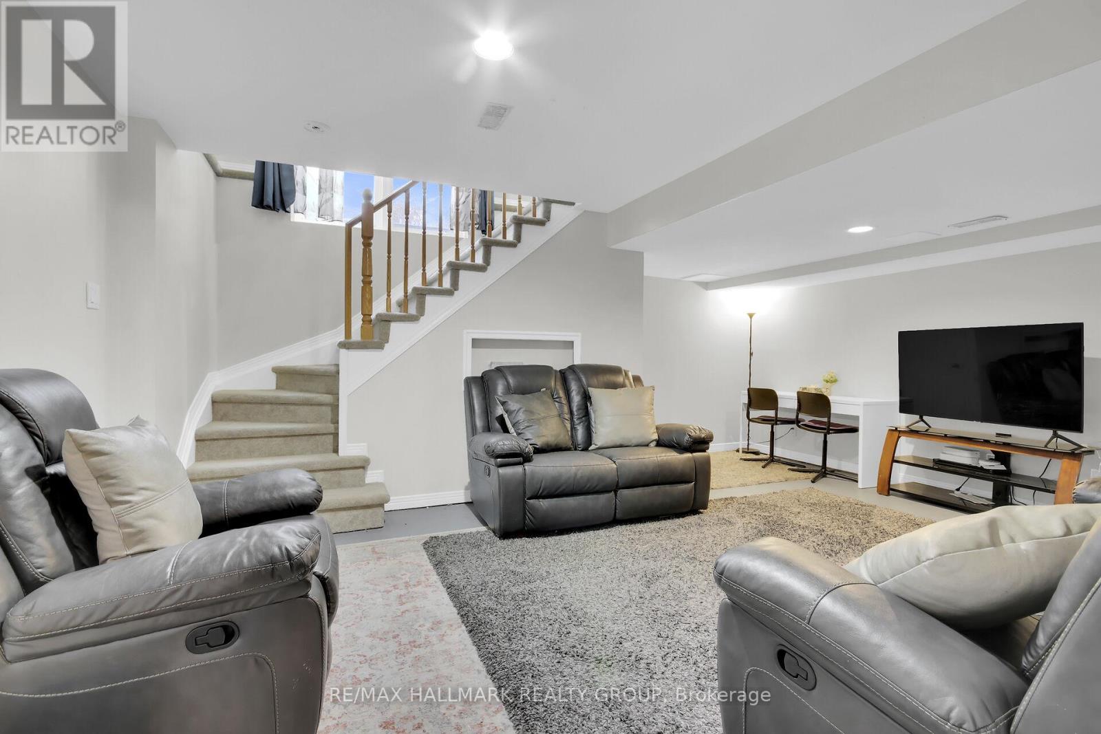 Photo 30 of 4320 Owl Valley Drive, Ottawa ON