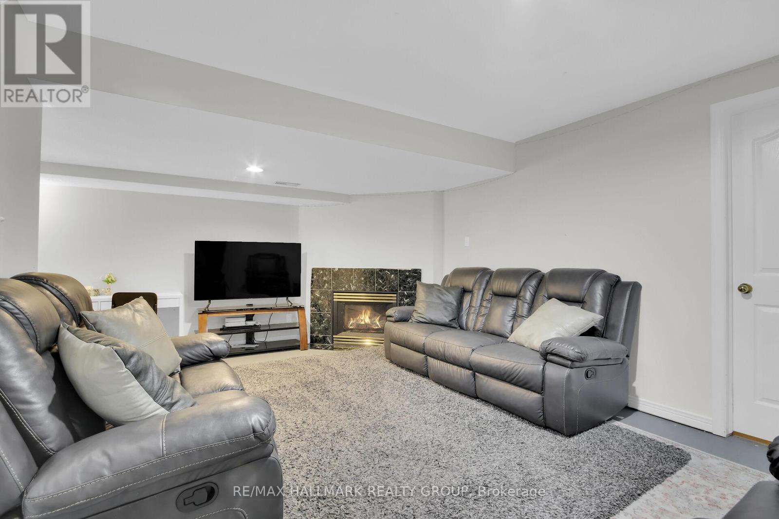 Photo 33 of 4320 Owl Valley Drive, Ottawa ON