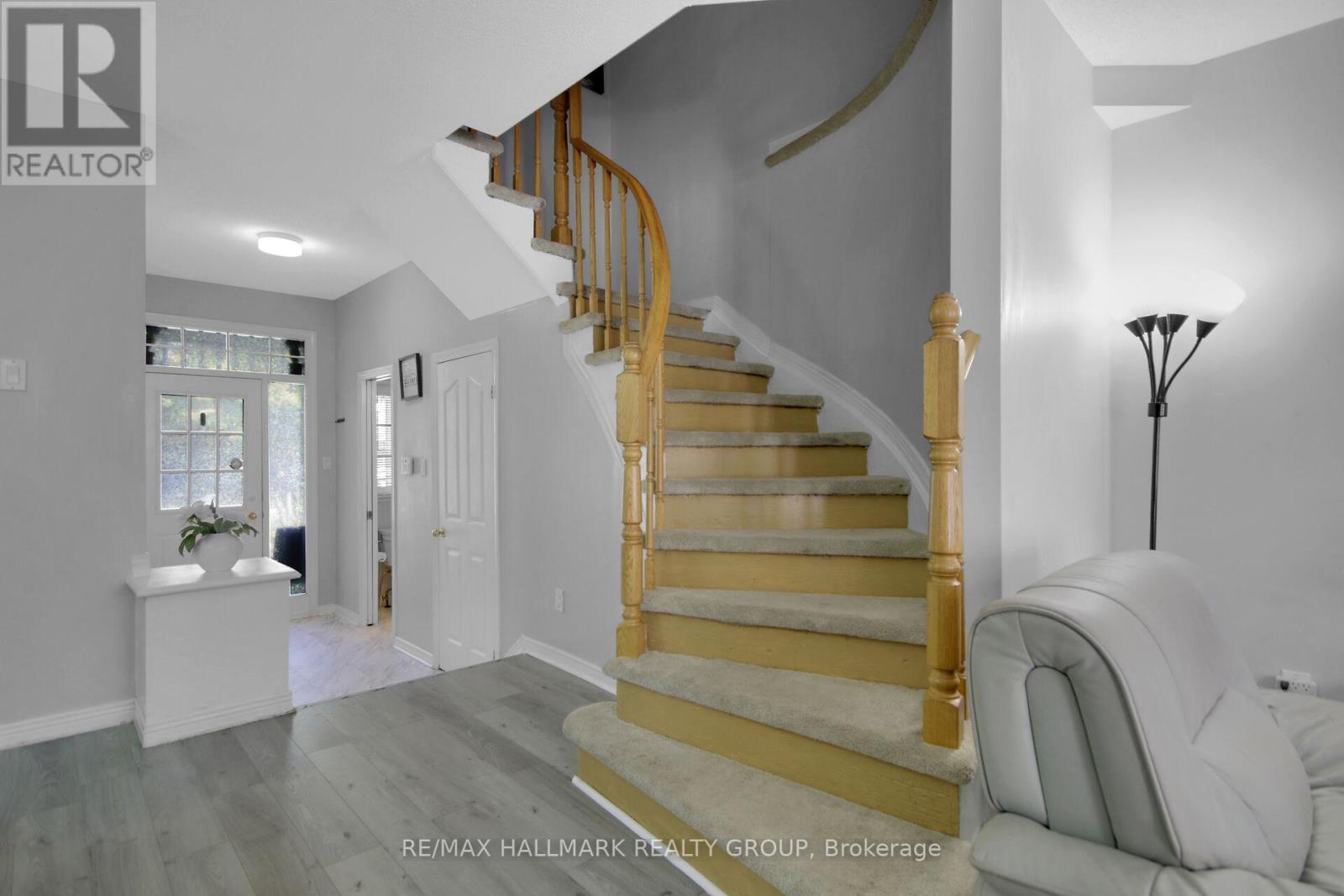 Photo 6 of 4320 Owl Valley Drive, Ottawa ON