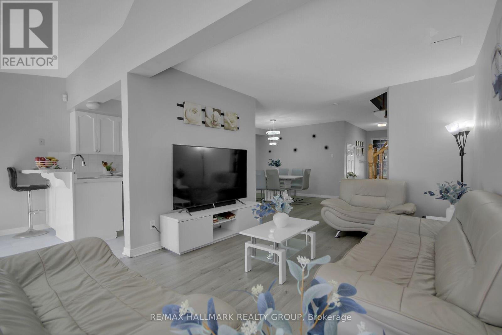 Photo 8 of 4320 Owl Valley Drive, Ottawa ON