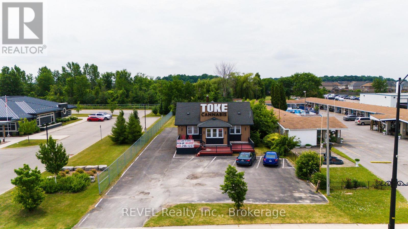 Photo 25 of 8568 Lundys Lane, Niagara Falls ON