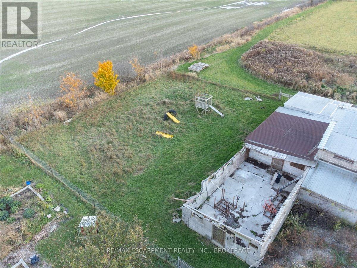 Photo 27 of 4872 Regional Road 20, West Lincoln ON