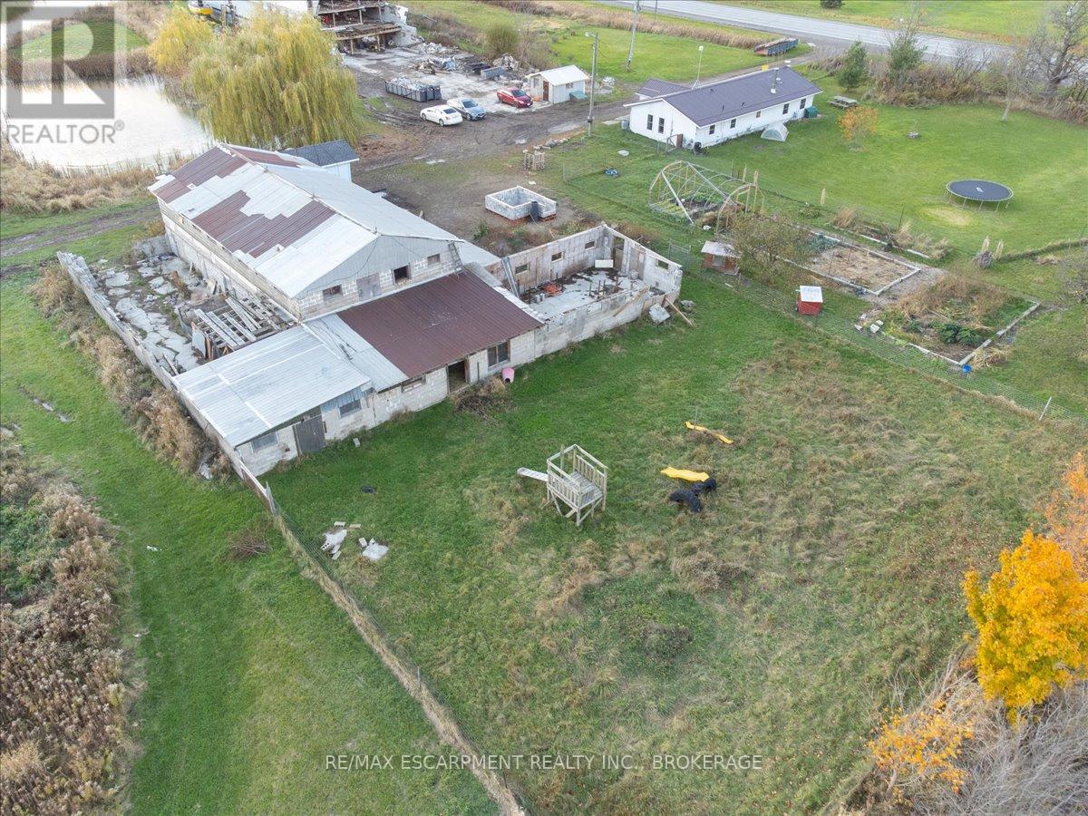 Photo 7 of 4872 Regional Road 20, West Lincoln ON