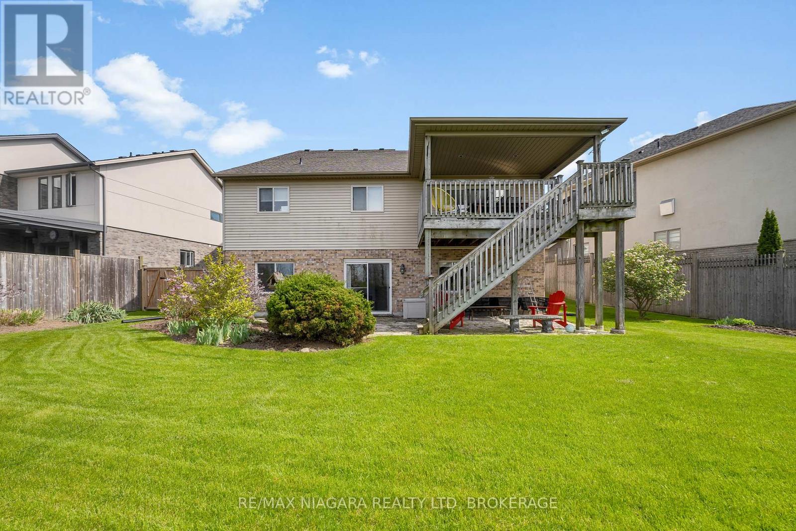Photo 33 of 8311 Vegter Court, Niagara Falls ON