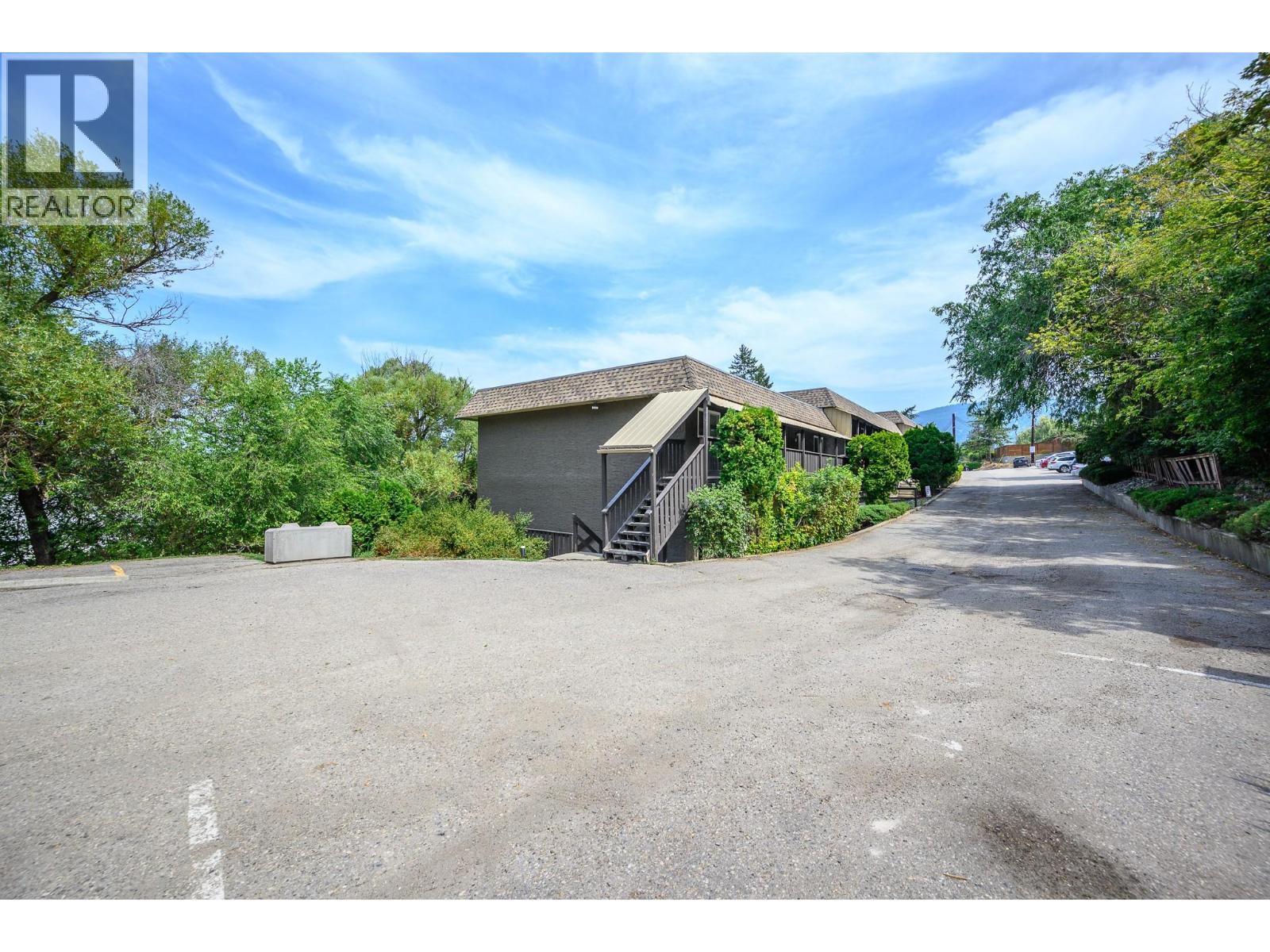 Photo 10 of 3413 Okanagan Avenue Unit 9, Vernon BC