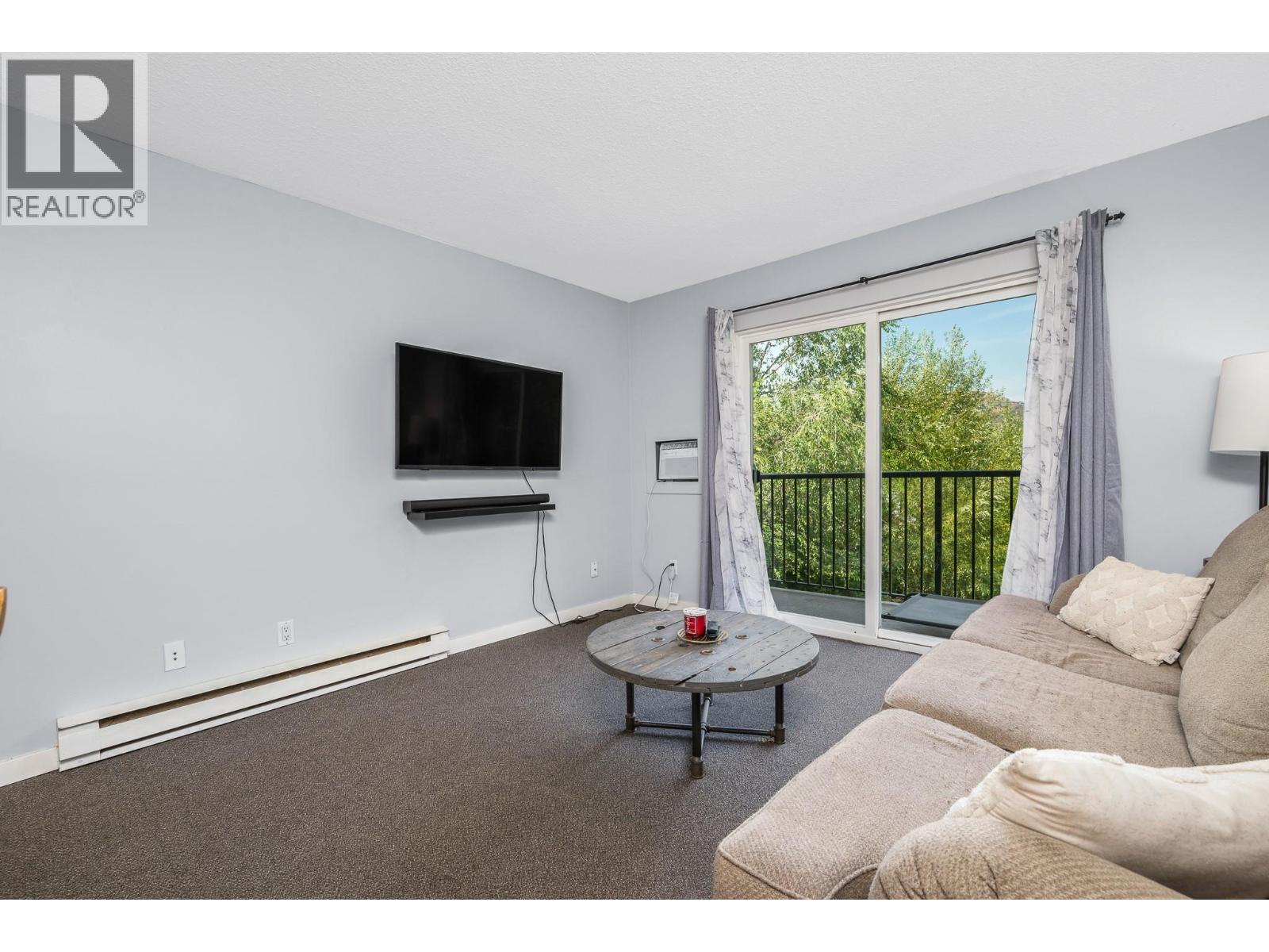 Photo 9 of 3413 Okanagan Avenue Unit 9, Vernon BC